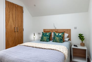 1 bed studio, Glenthorne Road, Exwick, Exeter, EX44GZ - Image 2